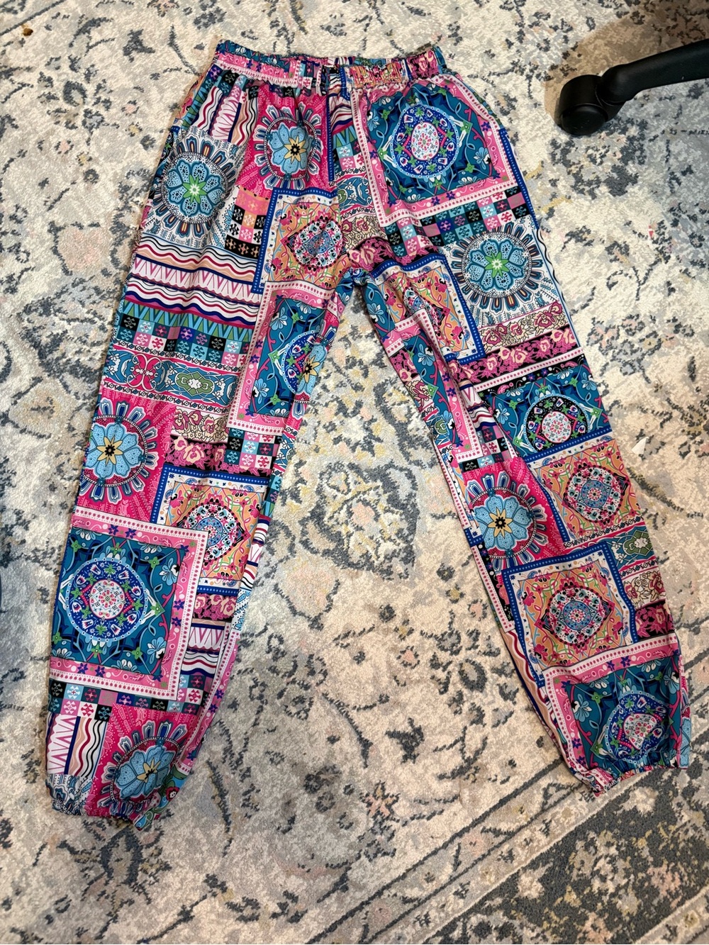 SHEIN Pink & Teal Floral Print Elastic Waist Pants